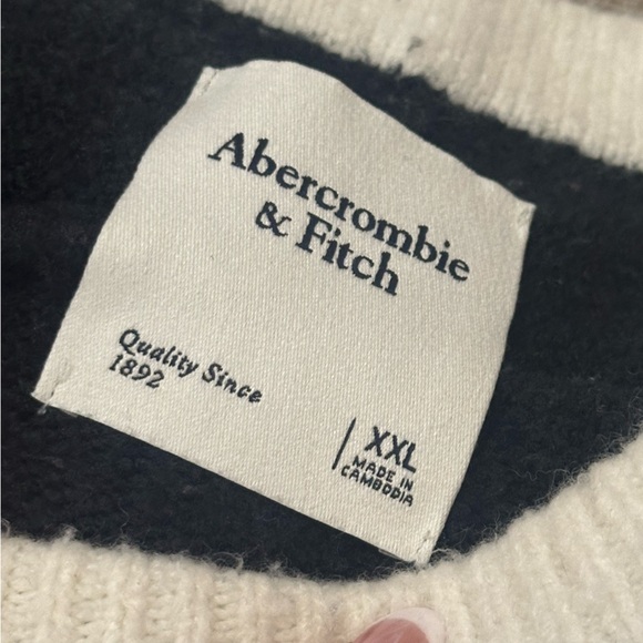 Men's Black and Cream Striped Sweater - Picture 2 of 2